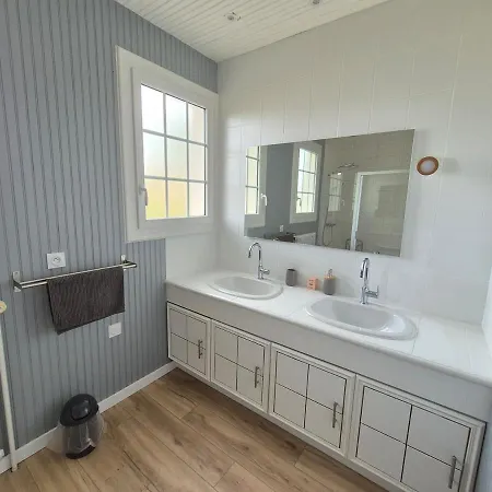 Penzion Maison 8pers Centre Proche Puy Du Fou