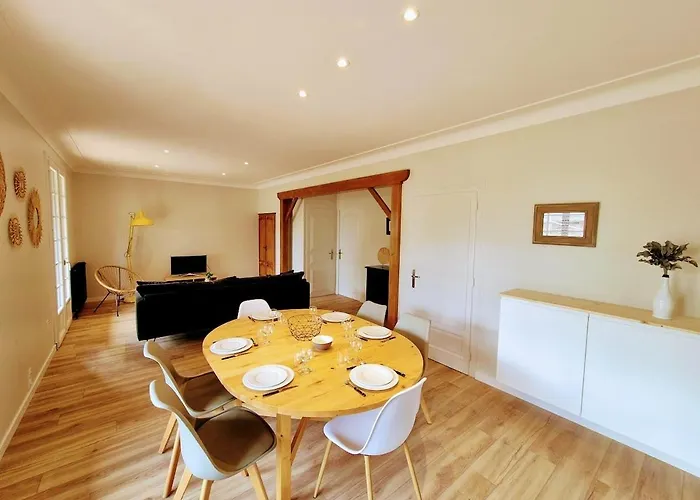 Maison 8pers Centre Proche Puy Du Fou Maison d'hôtes Les Herbiers